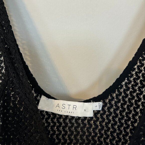 ASTR the Label Contrast Bubble Midi Sundress in Black Size Large - Picture 6 of 12